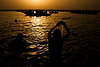 Poranna kąpiel w Gangesie